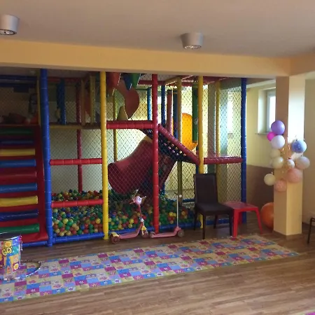 Diva Natalia, Blisko Plazy Apartmán Kolobřeh